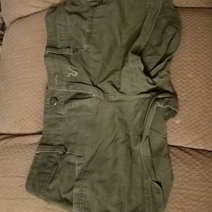 Green shorts Small